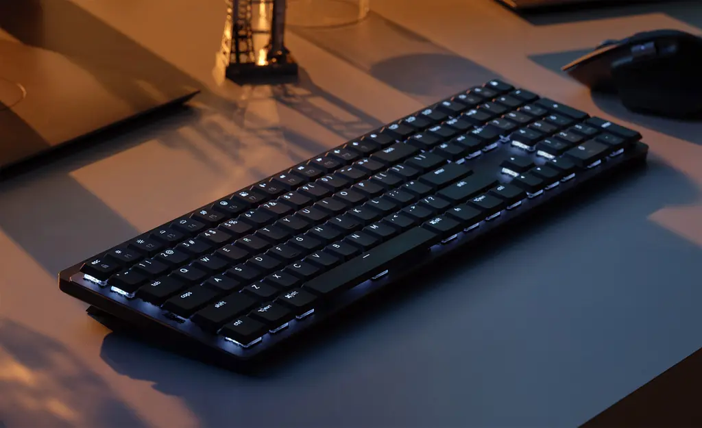 Клавіатура Logitech MX Mechanical Wireless Illuminated Performance Graphite Graphite Tactile Quiet (920-010757) [79480] - фото 6