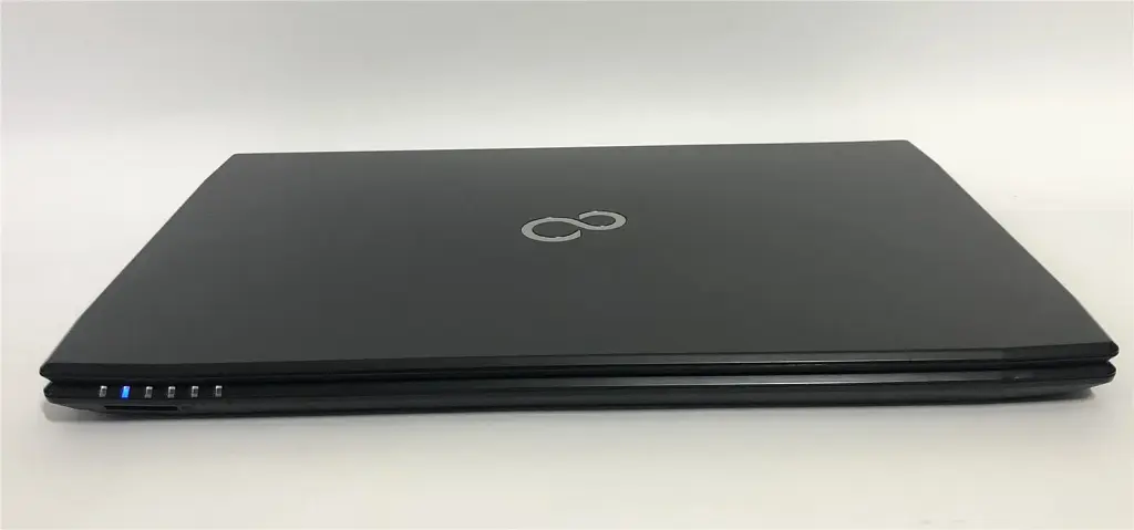 Ноутбук Fujitsu Lifebook A544 / 15.6" (1366х768) / i3-4000M / 8GB / 120GB SSD / Win10Pro - Б/в - фото 5