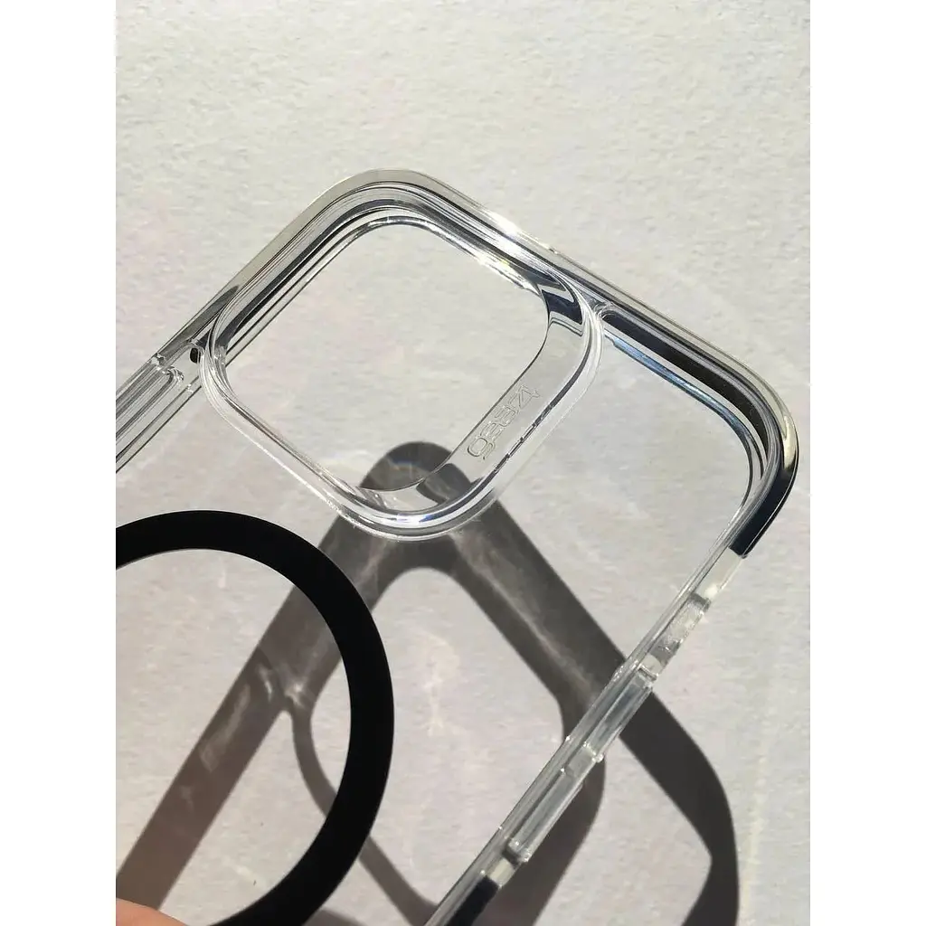Оригинальный чехол Gear4 Crystal Palace MagSafe для iPhone 14 Pro Max Прозрачный Black (702010117) - фото 4