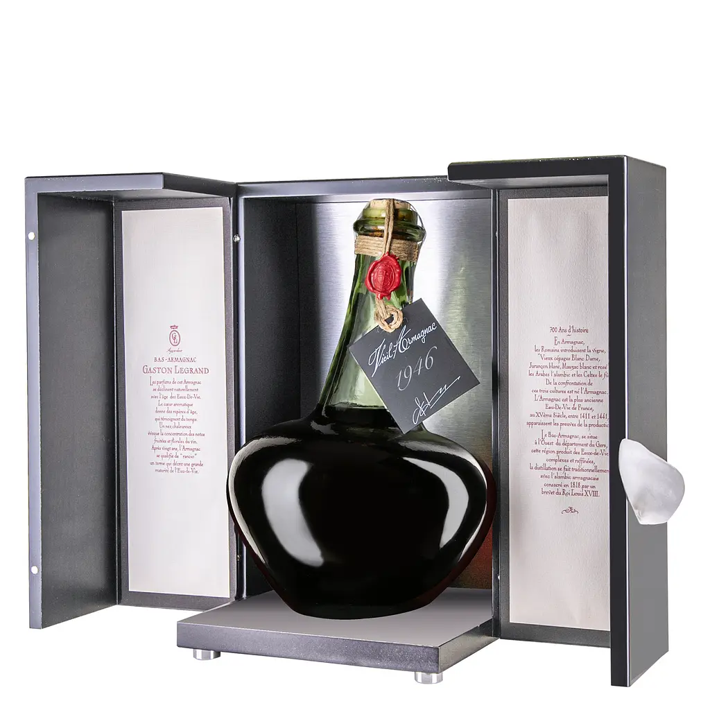 Арманьяк Baron Gaston Legrand Bas Armagnac 1946 Carafe Pansue, у дерев'яній коробці, 40%, 2 л - фото 3