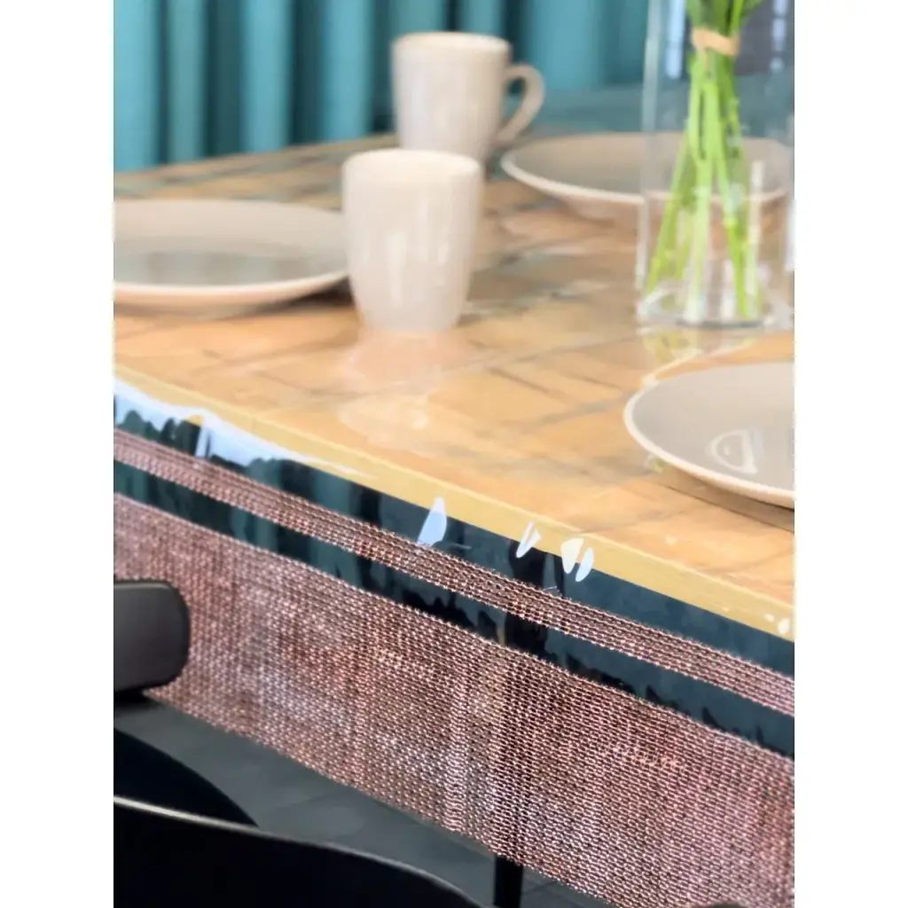 Скатертина силіконова з коричневою стразовою стрічкою подвійною 120х110 см - фото 1