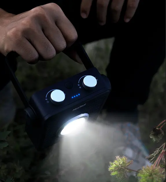 Багатофункціональний ліхтар + PowerBank Xiaomi Nextool Outdoor Light NE20093 [8000mAh] Black [75658] - фото 2