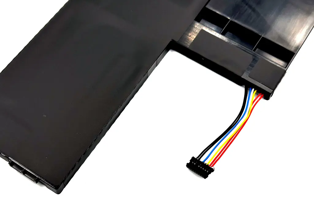 Акумулятор для Lenovo IdeaPad 330S-14AST 330S-15ARR 720-15IKB S41-35 S41-70 S41-75 Yoga 500-14IBD Yoga 500-15ACL 7.6V 4500 mAh (L14M2P21-2S1P-4500) - фото 4