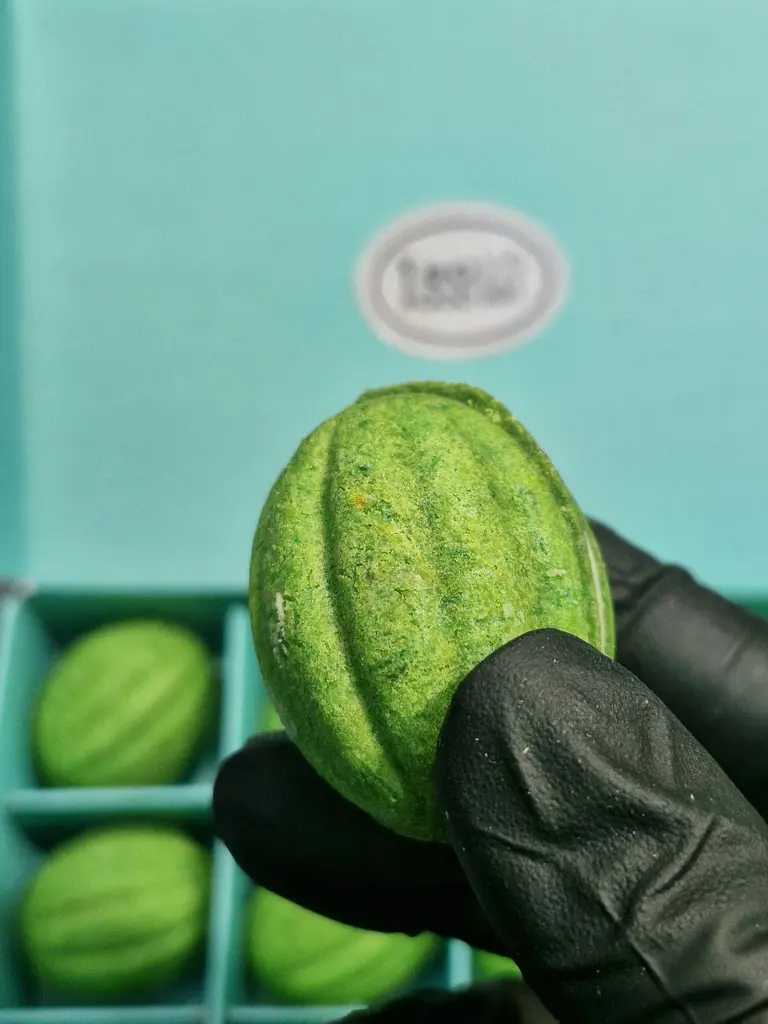 Набор Орешков Тропіка 12 шт в упаковке - фото 6