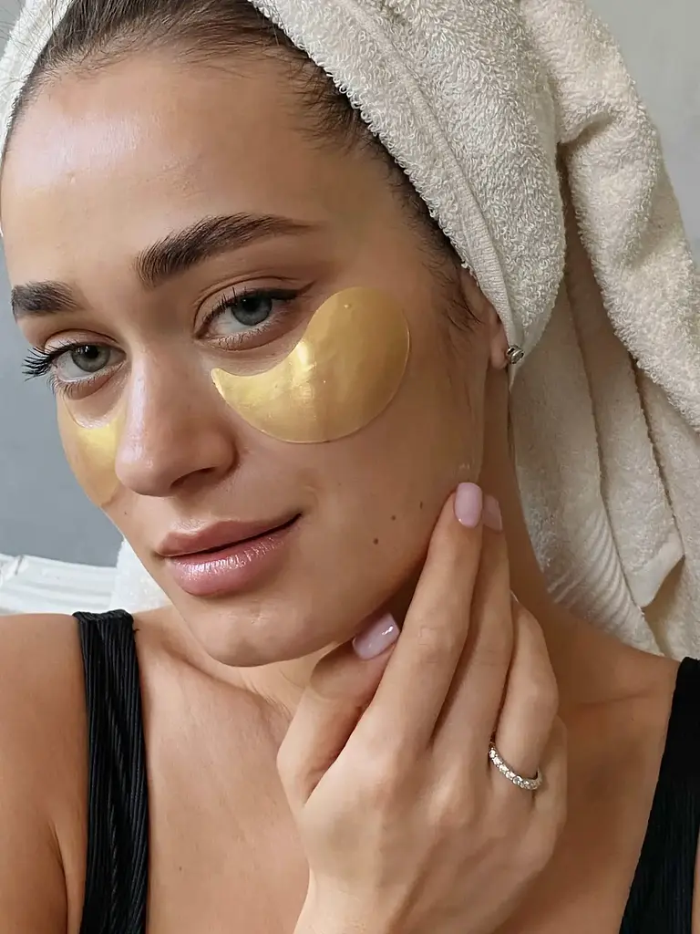 Освежающие укрепляющие патчи с витамином C Vitamin C Refreshing & Firming Eye Patches Hillary 60 шт 90 г - фото 4