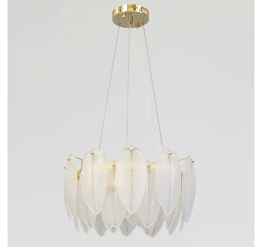 Компактна підвісна люстра Artlight 21824-400GD золота кругла на 5 ламп E14 з матовим скляним пір'ям - фото 4