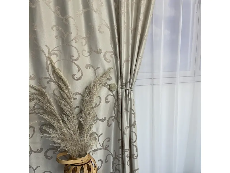 Жакардові штори "вензель" бежевого кольору 2шт. 150х270 з білим шифоновим тюлем 400х270, на тасьмі ALBO pbe0052764 - фото 6