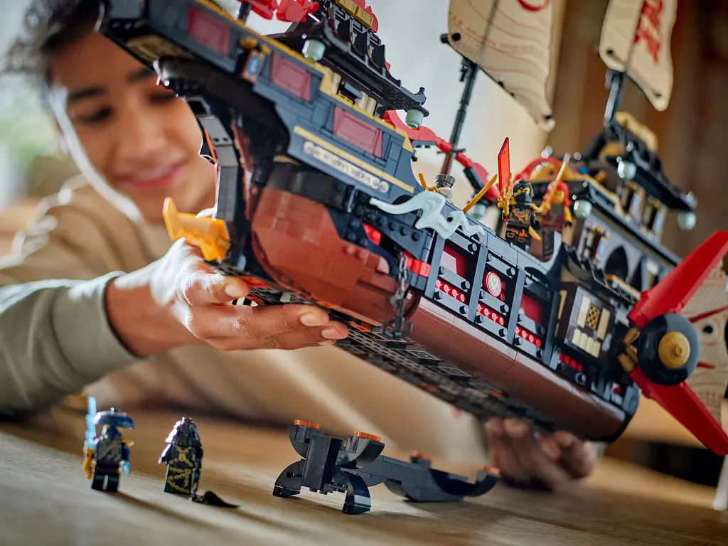 Конструктор LEGO Ninjago Щедрість храму 2387 деталей (71848) - фото 14