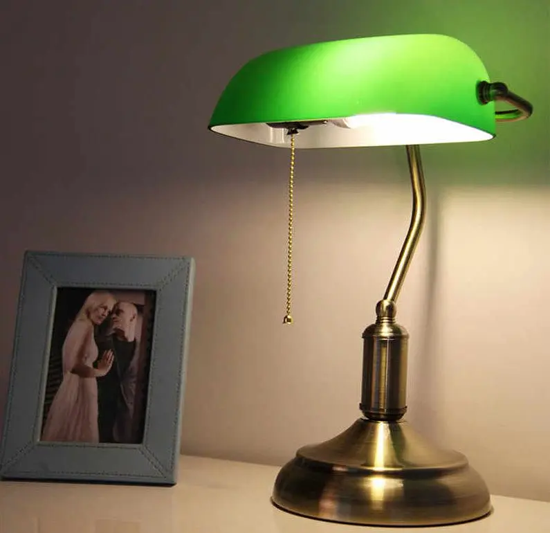 Настільна лампа Brille банківська зелена MTL-52 E27 AB - фото 8