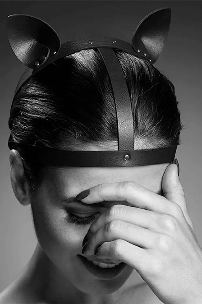 Маска Bijoux Indiscrets MAZE Cat Ears Headpiece Black кішечки - фото 5