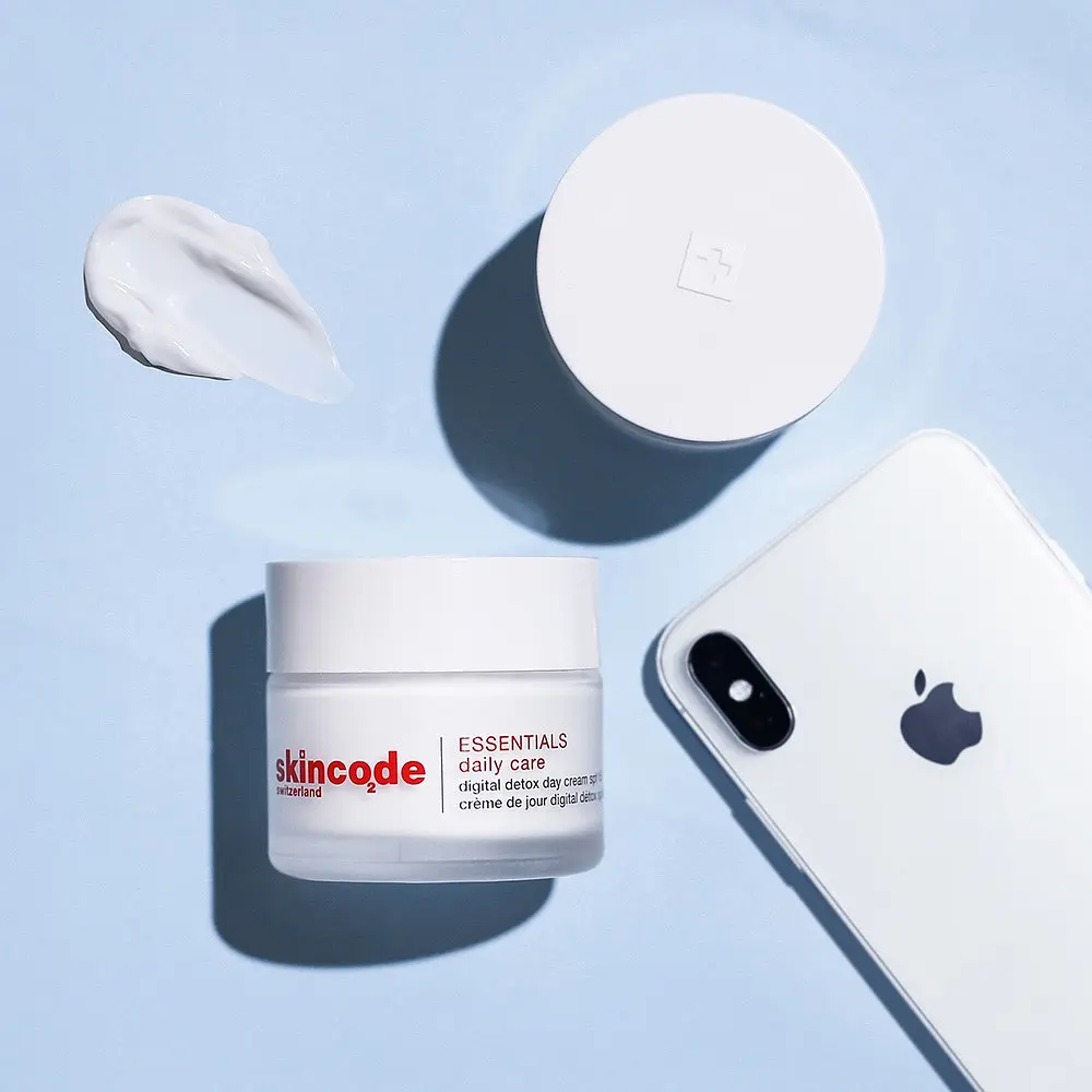 Крем для обличчя денний Skincode Digital Deto SPF15, 50 мл (1037) - фото 3