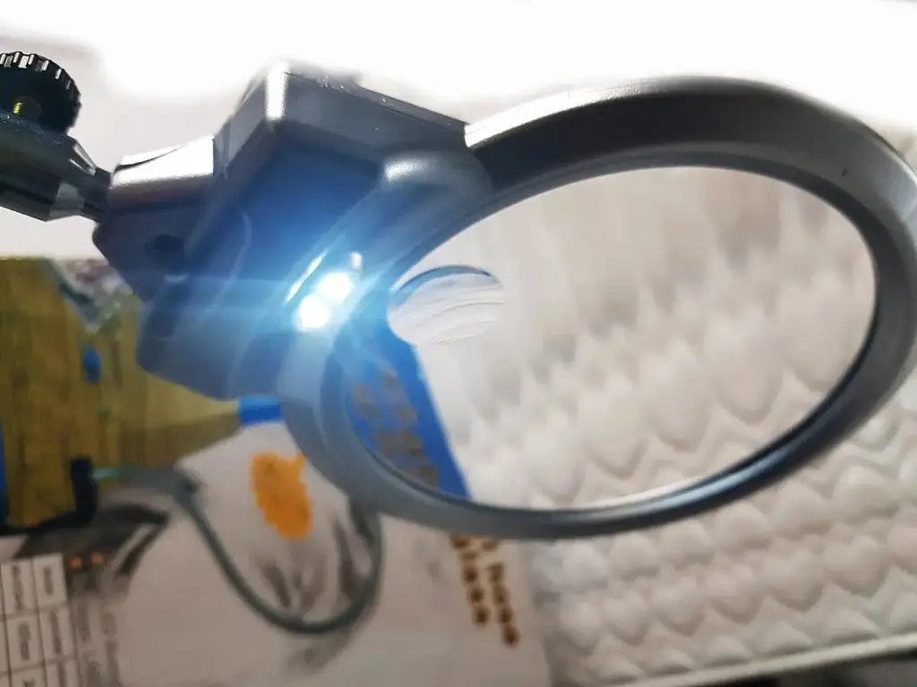 Лупа подвійна на гнучкій нозі з затискачем MG 15122-C з LED-підсвіткою 2х і 6-кратне збільшення - фото 6
