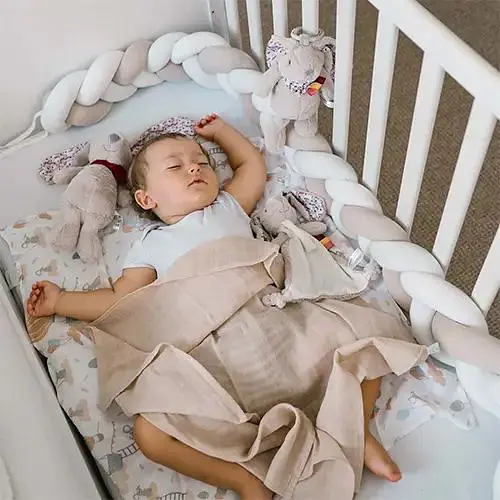 Іграшка-обіймашка BabyOno Кролик Мілі 16х28 см (2179421570) - фото 2