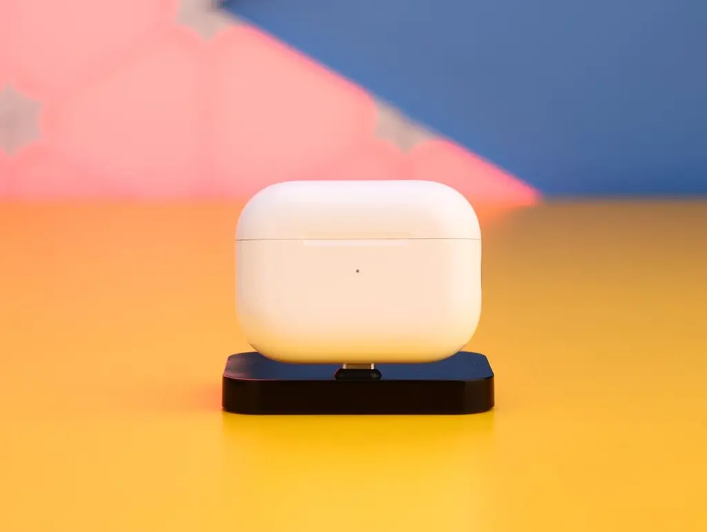 Навушники Apple AirPods Pro 2 White (MTJV3) Б/У [175442] - фото 2