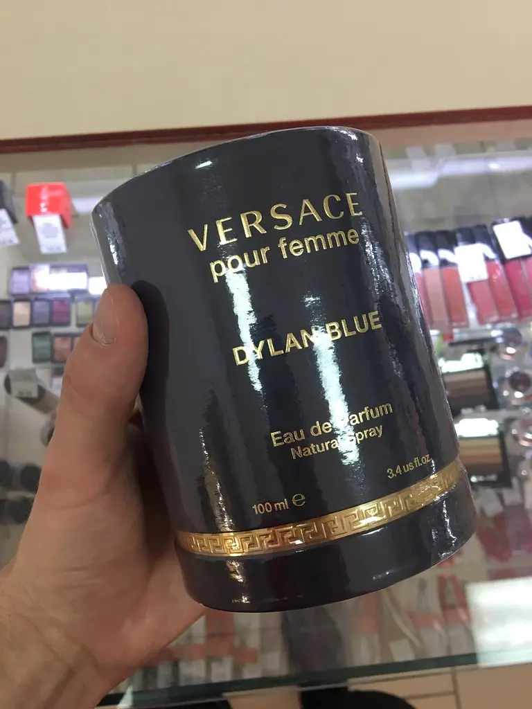 Оригінал Versace Dylan Blue Pour Femme 100 мл парфумована вода - фото 4