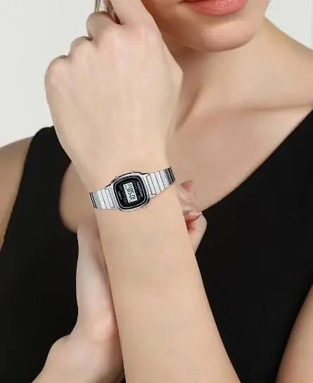 Годинник Casio LA670WD-1 - фото 3