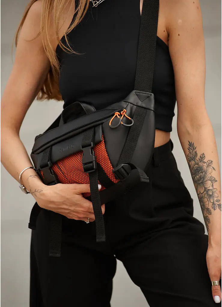 Жіноча сумка бананка Sambag Dynamicdart чорно-помаранчева 38 × 21 × 7 см (80411129) - фото 7