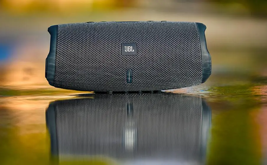 Портативна колонка бумбокс JBL Charge Essential 3 SE - фото 9