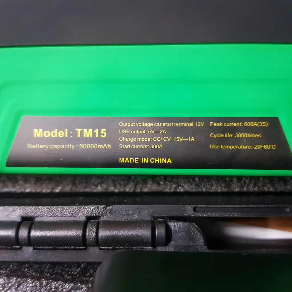 Пуско зарядне Power bank 50800 мА Пускове для авто в кейсі з Насосом - фото 8