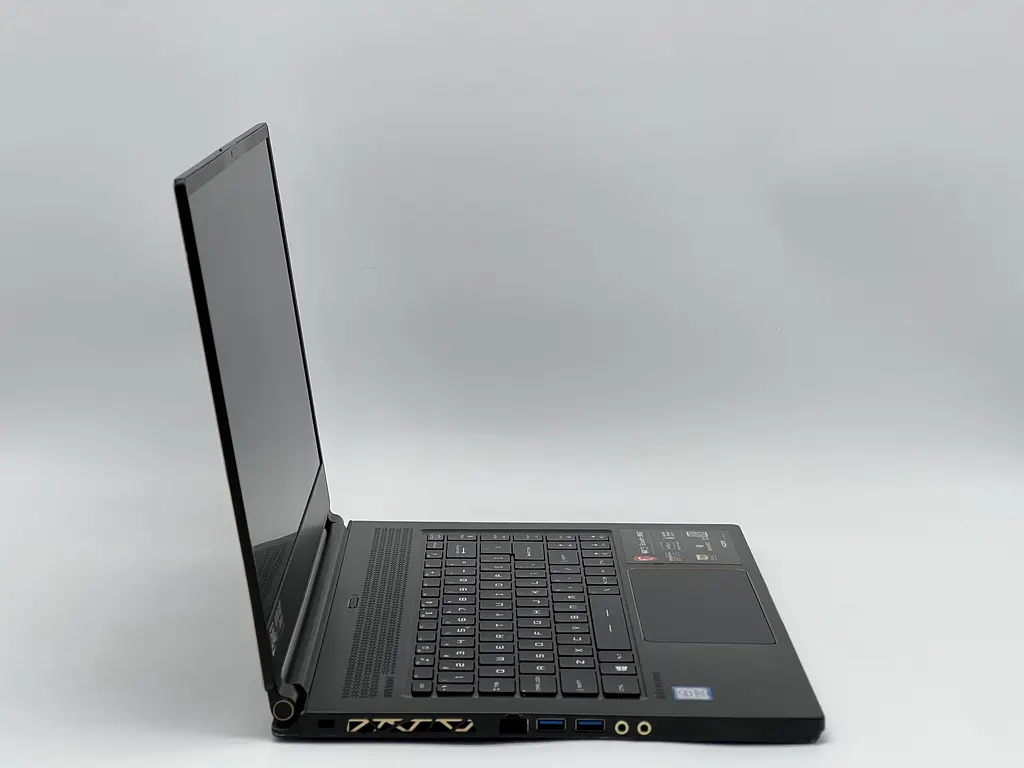 Ноутбук MSI 15.6" GS65 Stealth MS-16Q4, i7-9750H, 16 GB, 960 GB, NVIDIA GeForce RTX 2080, 1920x1080, IPS (SH26031210) Б/у - фото 3