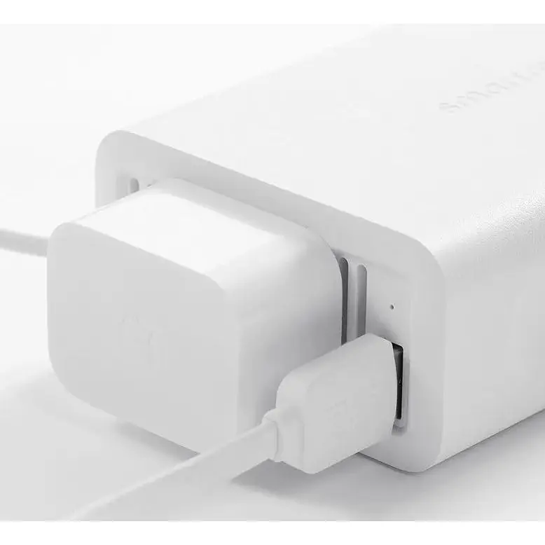 Автомобільний інвертор Xiaomi Lydsto Car Inverter Standard 12V To 220V 100W (YM-CZNBQ01) [59331] - фото 3