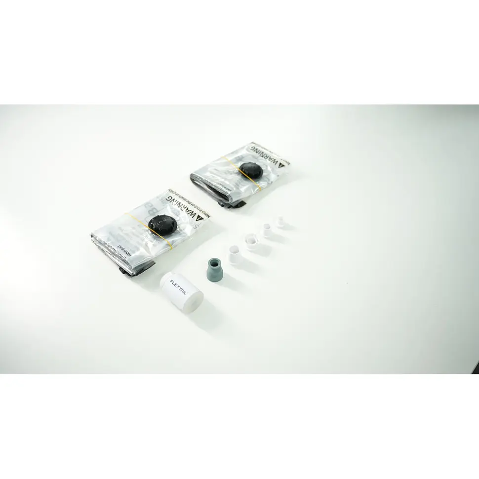 Насос-ліхтар кемпінговий Flextail Tiny Pump Х, чорний із вакуумними пакетами 2 шт. (50х70) - фото 4