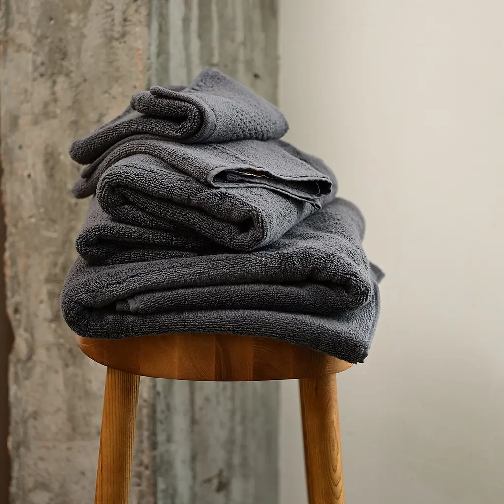 Рушник МВМ My Home Бриз 30х50 см S темно-сірий (BT-01 S DARK GRAY) - фото 9