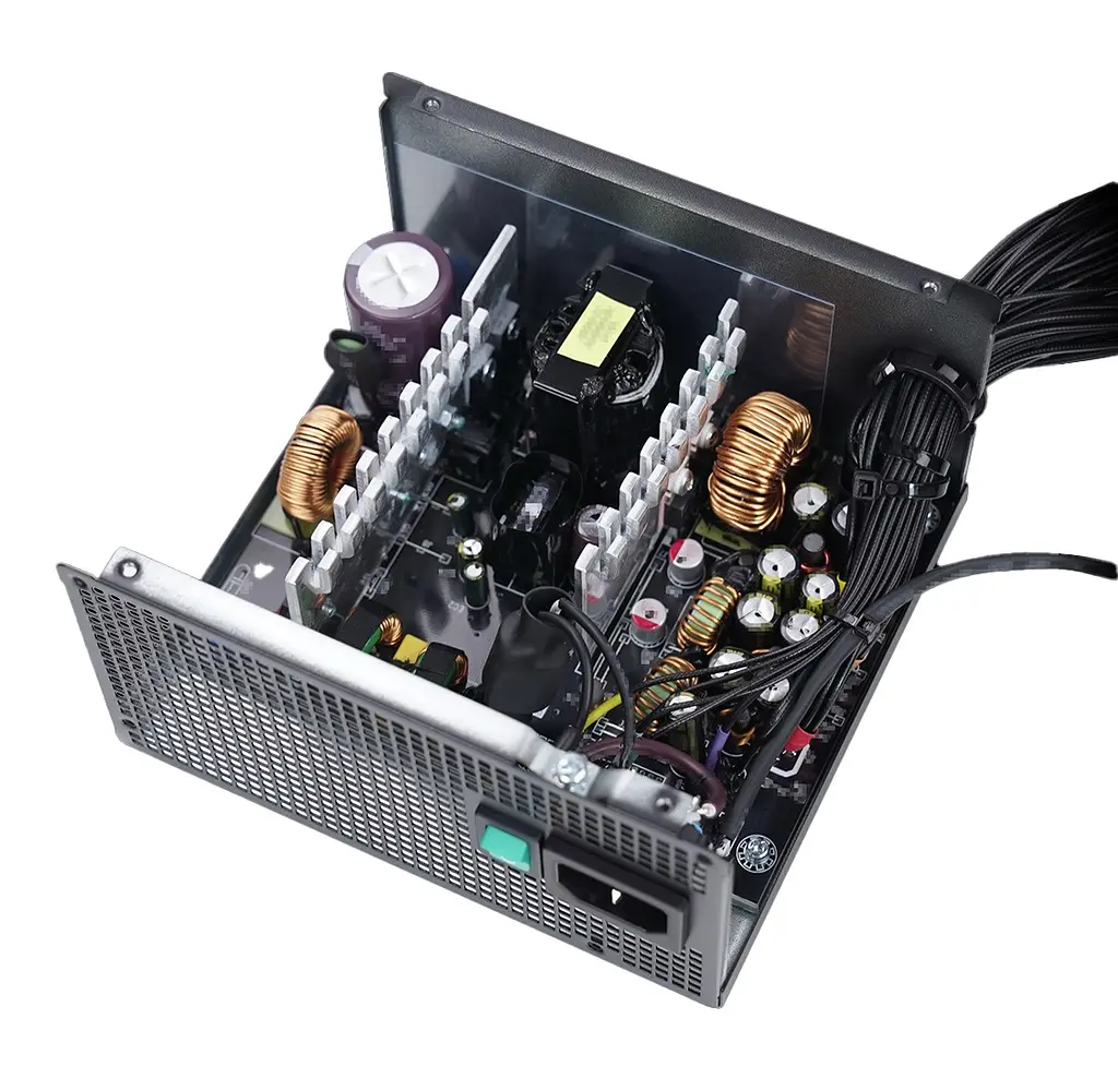Блок питания DeepCool 700 Вт GamerStorm PF700X, Black, 80+ Bronze, Active PFC, 12 см FDB, 2xMolex / 6xSATA / 2x6+2-pin / 2x4+4-pin / 20+4-pin, защита OPP/OVP/OCP/SCP/OTP/UVP/SIP/NLO, ATX12V V2.52 (R-PF700X-HD0B-JGEU) - фото 6