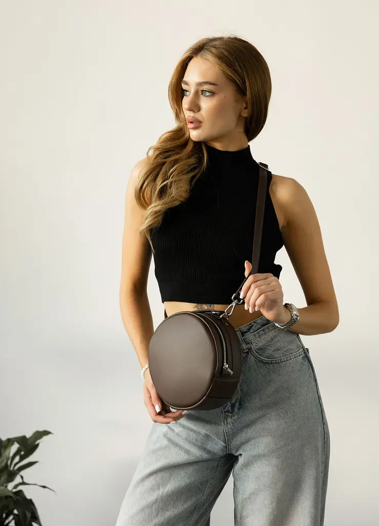 Жіноча кругла сумка Sambag Bale шоколадна 20 х 20 х 10 см (52200020) - фото 2