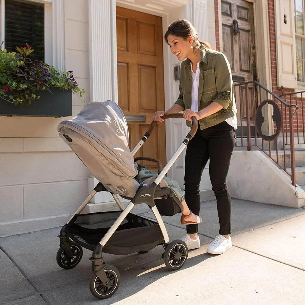 Прогулочная коляска Nuna Triv Ebony, черная (ST12006EBNG) - фото 9