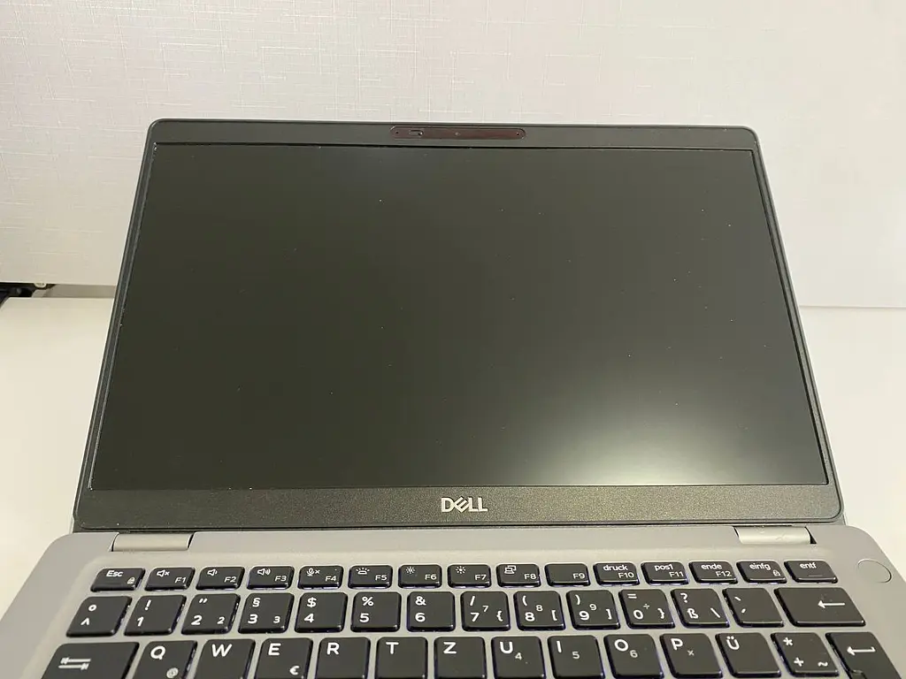 Ноутбук Dell Latitude 5310 13.3" (i5-10310U / 16 GB / SSD 256GB / 1920х1080 IPS) Refurbished - фото 4