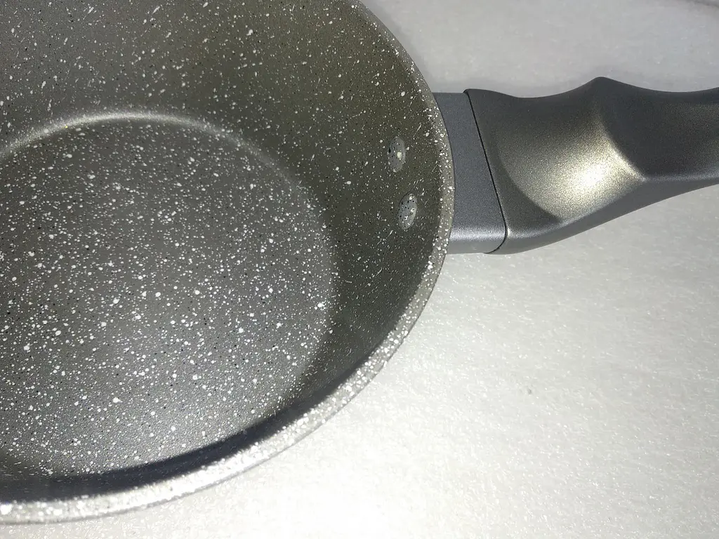 Ковш Meisterklasse MK-1021 grey marble 16 см 1.1л - фото 10