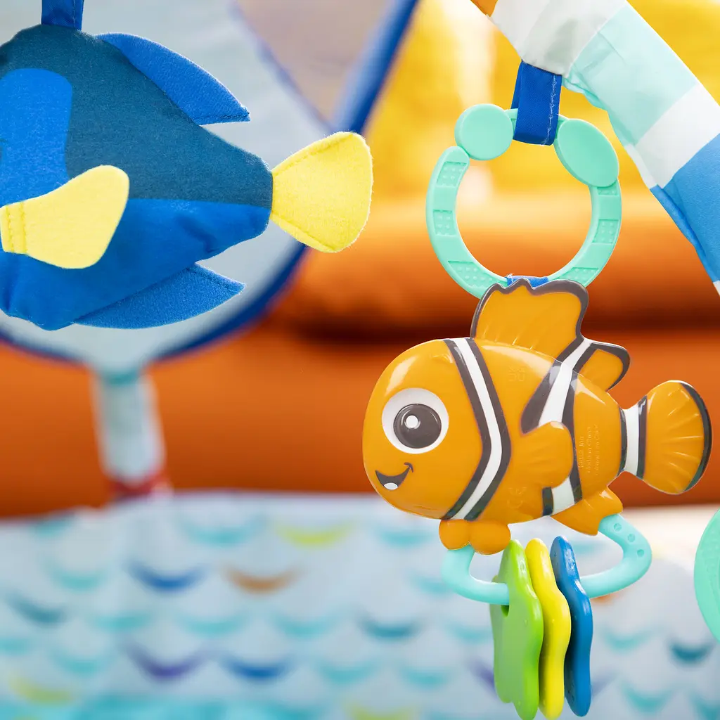 Розвиваючий килимок Bright Starts Finding Nemo Mr Ray Ocean (11095) - фото 5