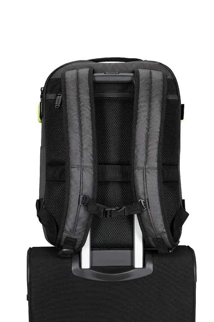 Рюкзак 15.6'' American Tourister URBAN TRACK BLACK/LIME 45x34x33 MD1*19212 - фото 8