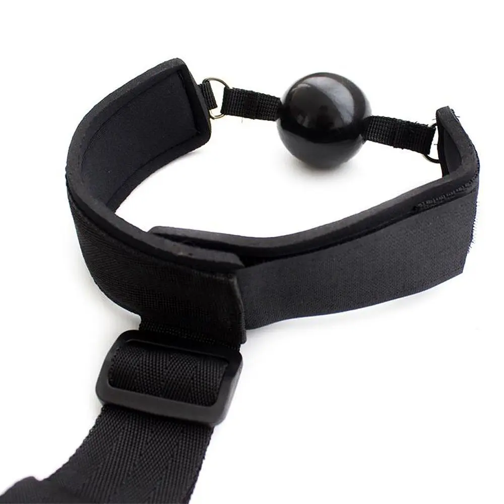 БДСМ набір Fetish Addict Gag Ball With Hand Cuff (чорний) - фото 6