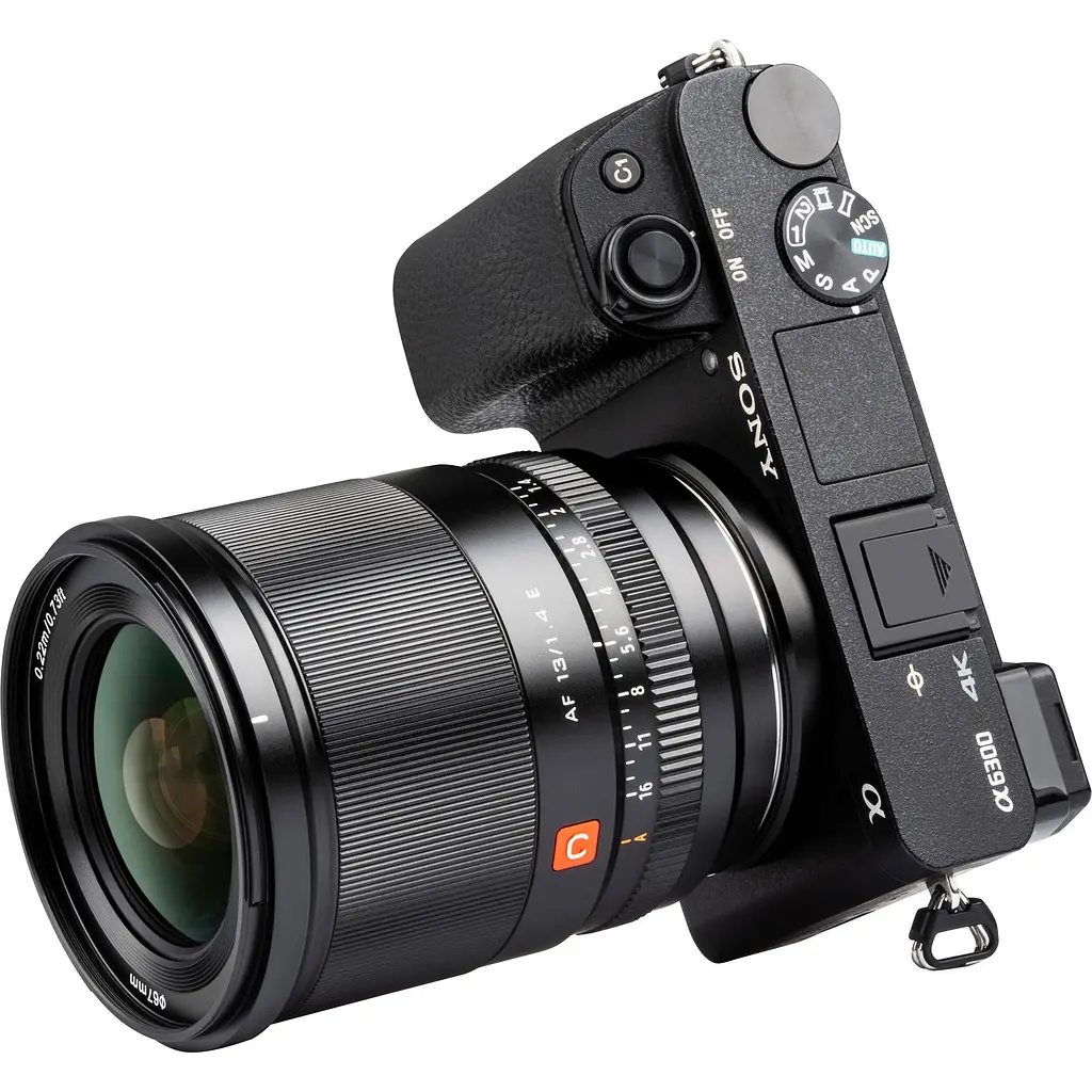 Об'єктив Viltrox AF 13mm f/1.4 Sony E - фото 17