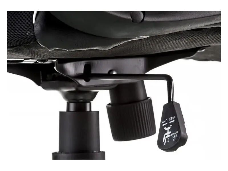 Комп'ютерне крісло для геймера Special4You Nero black/white (E5371) - фото 7