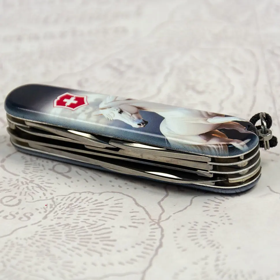 Складаний ніж Victorinox HUNTSMAN ZODIAC Магічний кінь 1.3713.3.Z5280pk - фото 10
