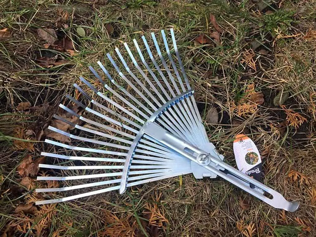 Граблі віялові BRADAS метал регульовані (без держака) KT-W008A - фото 3