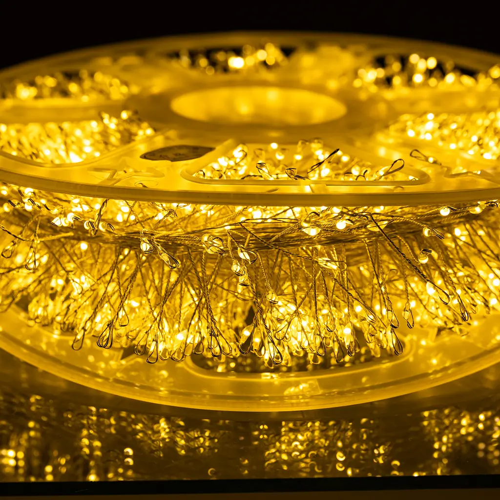 Новорічна гірлянда кімнатна Garlando D3000L100MWY Роса 100 м 3000 LED Хвойна лапа білий провід Жовте сяйво  - фото 3