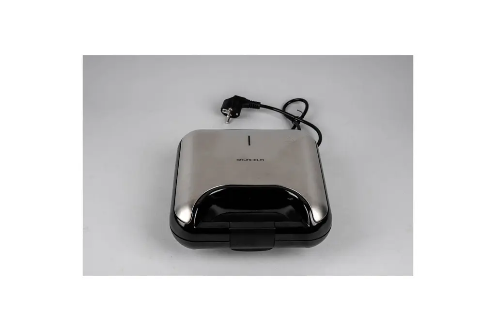 Бутербродниця 4 в 1 GRUNHELM Вафельниця, Мультимейкер, Гриль зі Знімними Формами 800Вт - фото 7