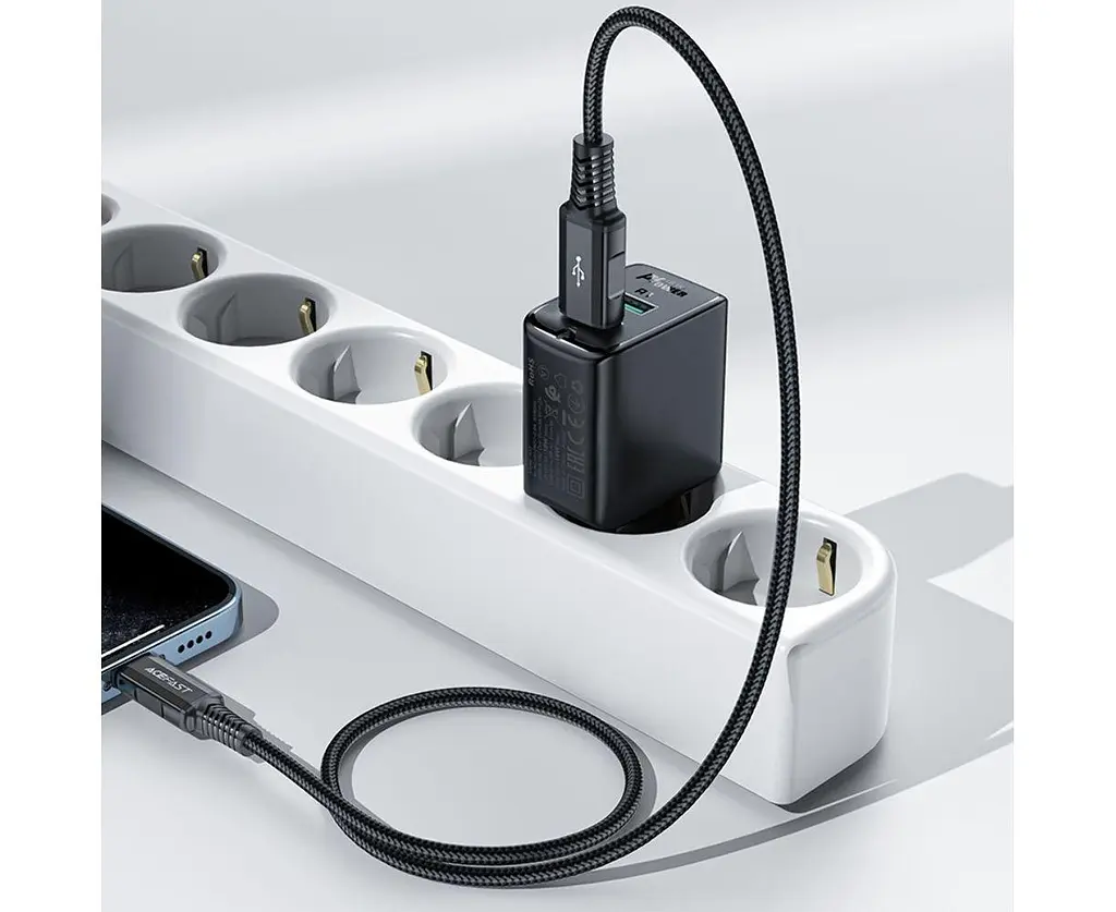 Зарядное устройство для Acefast A33 2 USB 3 A 18 W QC - фото 4