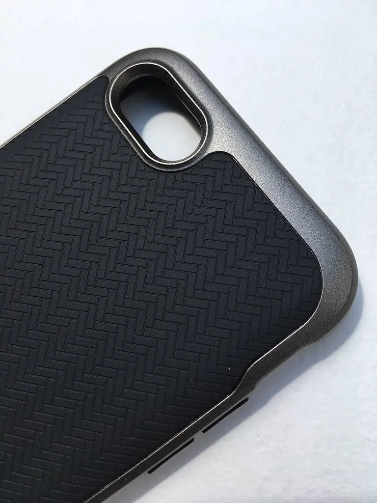 Чохол оригінальний Spigen Neo Hybrid Herringbone 054CS22197 для iPhone 7/8/SE 2020/2022 Gunmetal - фото 5