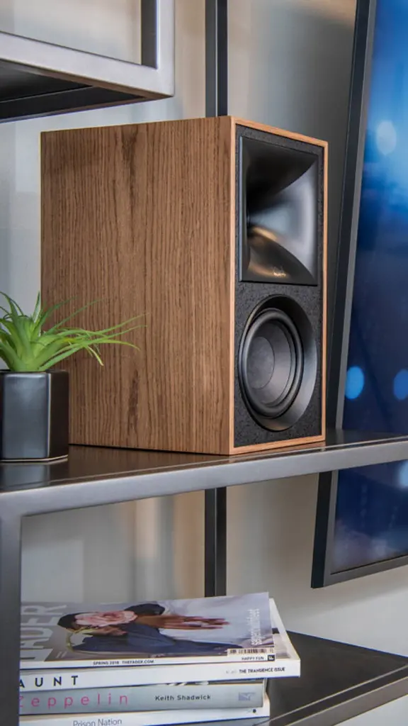 Повна активна мультимедійна акустика Klipsch The Fives Walnut - фото 6