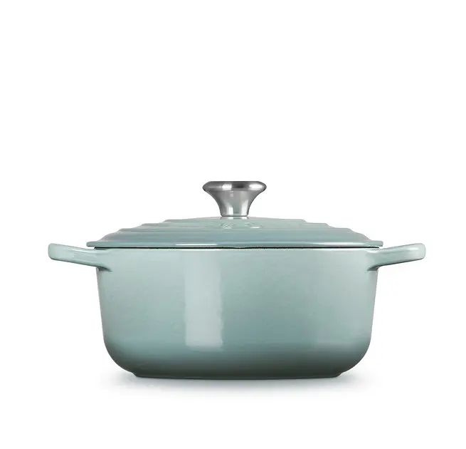 Каструля із кришкою Le Creuset Signature Cast Iron Round Casserole 21177207174430 20 см 2.4 л морська сіль - фото 3