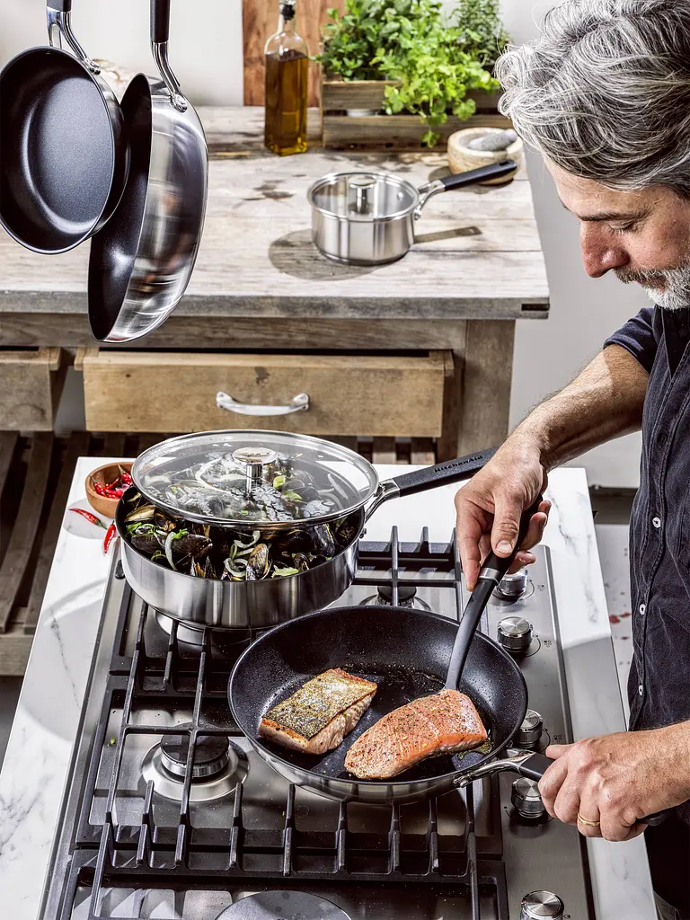 Сотейник KitchenAid CSS с крышкой и керамическим покрытием 26 см 3.6 л (CC005704-001) - фото 3