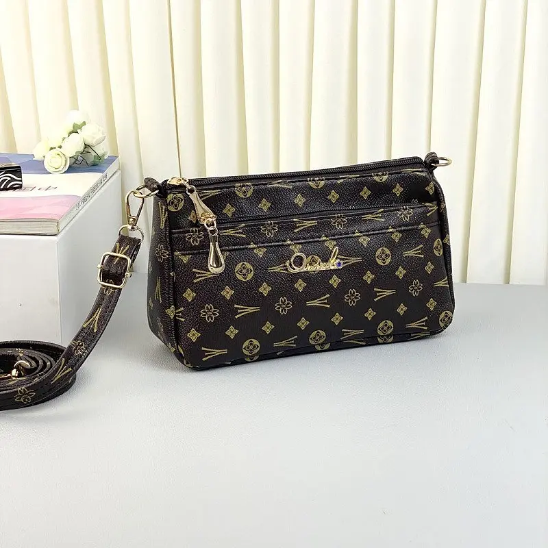 Сумка жіноча крос-боді Italian Bags Orical Print 24x7x14 см Коричневий (id_1107) - фото 2