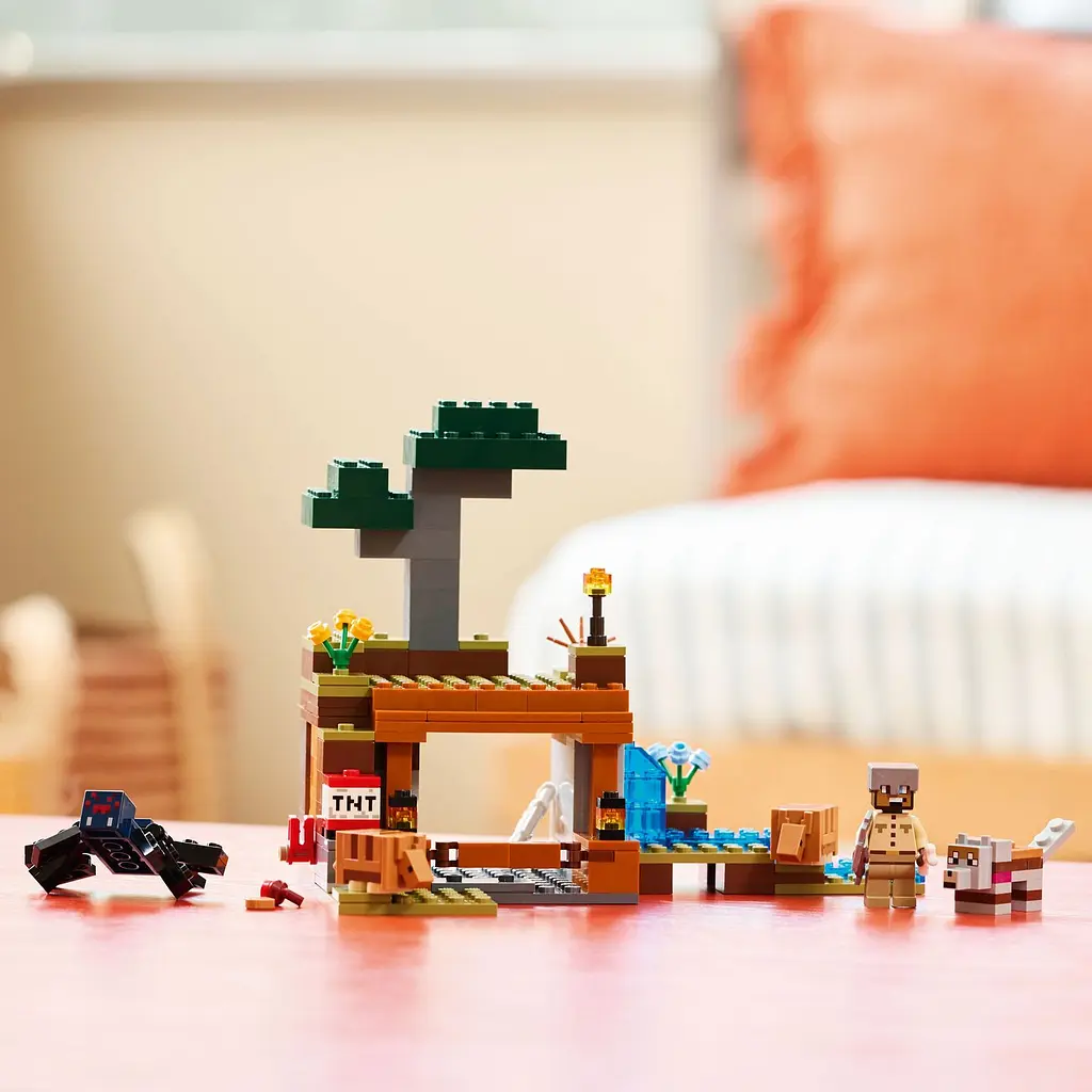 Конструктор LEGO Minecraft Шахтная экспедиция «Броненосец», 247 деталей (21269) - фото 4