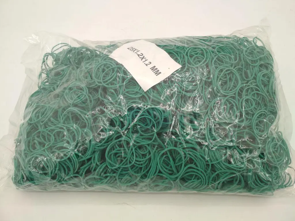 Банківські гумки, Plast, №25, зелені, 1,2 мм, діаметр 25 мм, 1 кг, для пакування та в'язання зелені