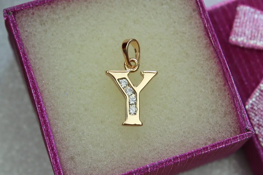 Кулон Xuping Jewelry літера Y 1,5 см золотистий - фото 2